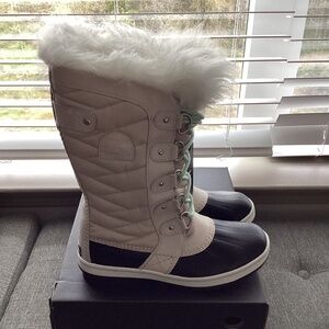 SOREL 'Tofino II' Faux Fur Lined Waterproof Boot (Women) 8M